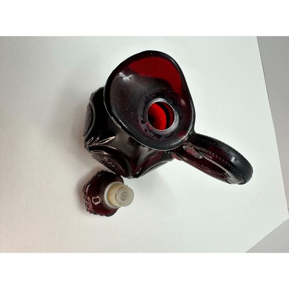 Vintage Avon 1876 Ruby red Cape Cod collection Cruet pitcher - Picture 5 of 5